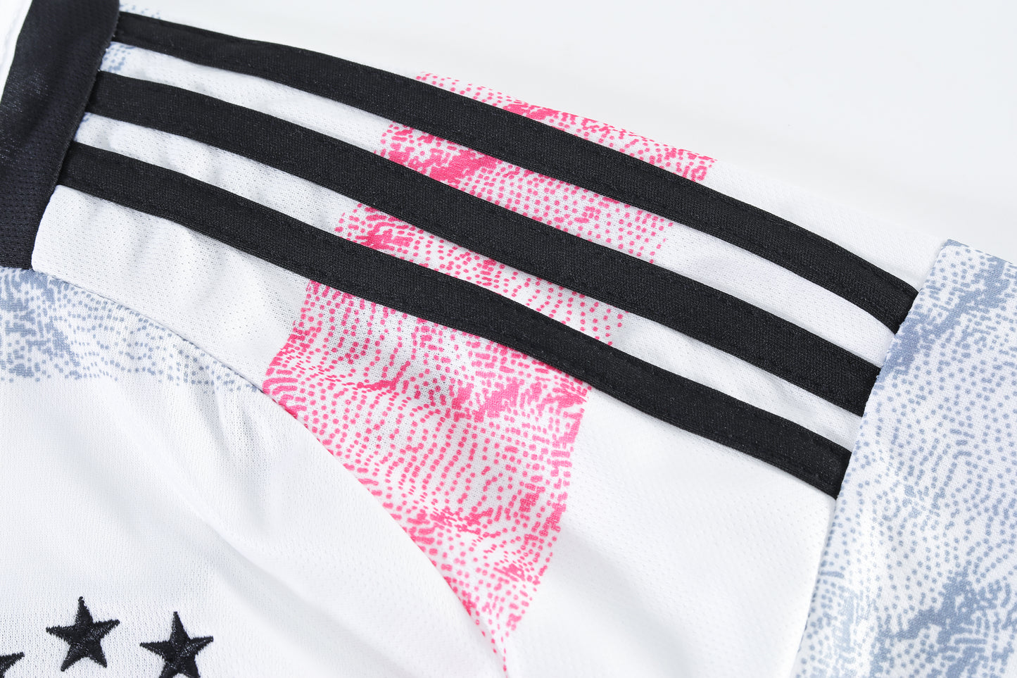 Child/Adult Juventus Away Shirt - Striped Legacy Edition