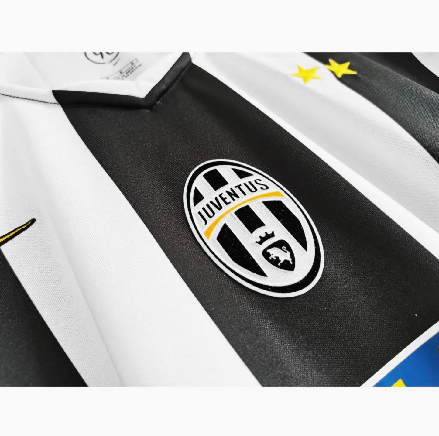 Juventus Home Shirt 2004/05 - Retro Player Edition