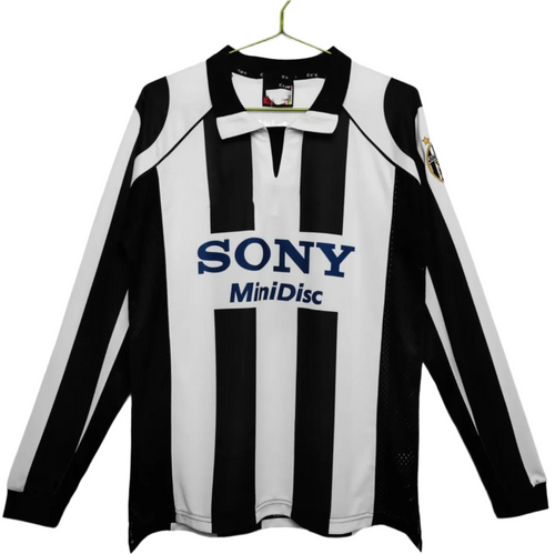 1997-1998 Juventus Home Shirt - Retro Long Sleeve Version