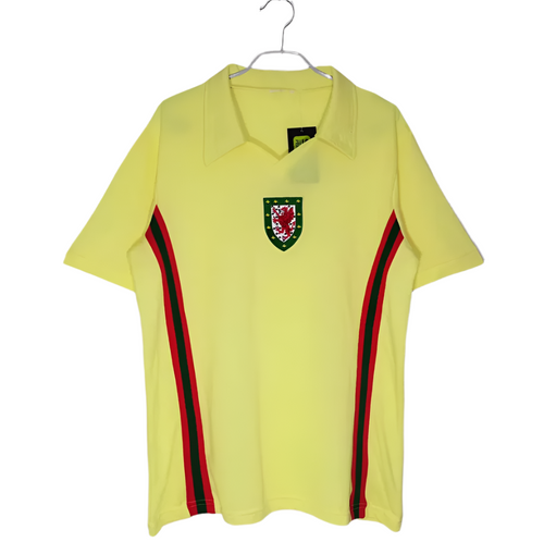 1976/79 Wales Season Retro - Yellow Edition