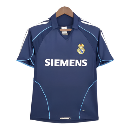 2005-2006 Real Madrid Away Retro Shirt