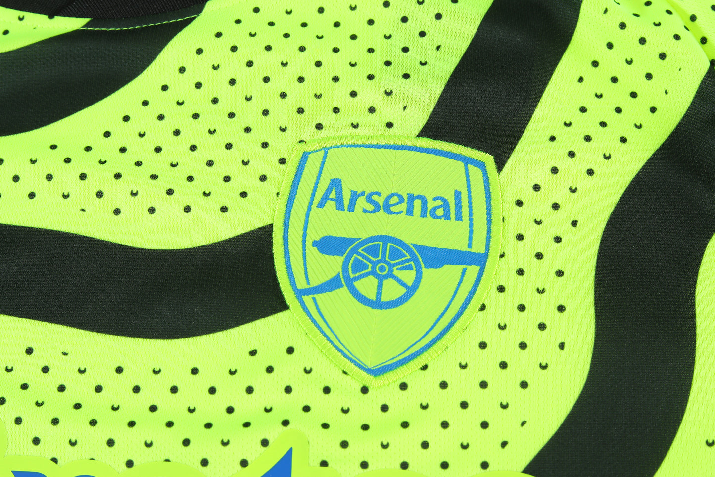 Kids/Adults Arsenal Away Shirt - Neon Flash Edition